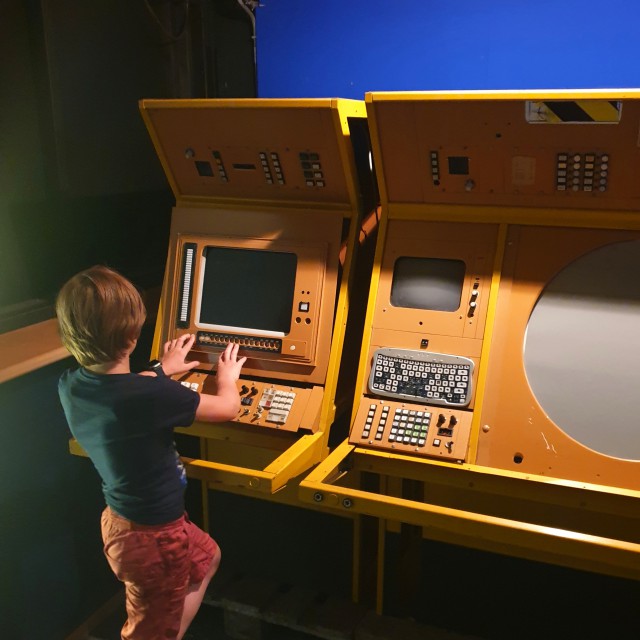 Luchtvaartmuseum Aviodrome: leuk uitje met kinderen in Flevoland. Bovenin het museum zit het compactere Nationaal Ruimtevaart Museum.