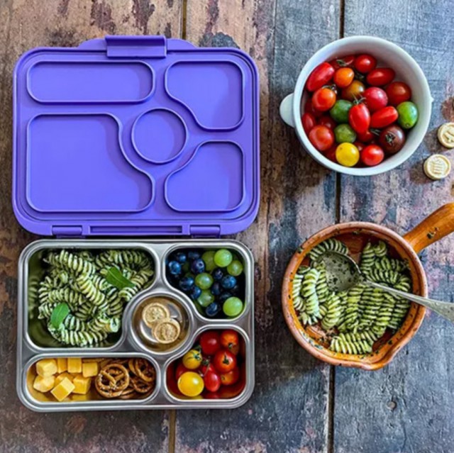 Leuke broodtrommels en drinkflessen voor tieners en volwassenen. Yumbox heeft handige bento broodtrommels voor kinderen en volwassenen. 