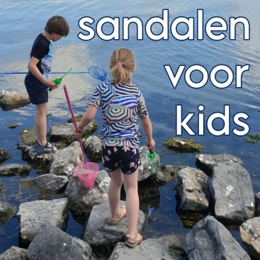 Sandalen en slippers voor kinderen: dit zijn de leukste en de beste. Op zoek naar leuke sandalen en slippers voor kinderen, waar ze ook nog goed op lopen en rennen? We hebben er de afgelopen jaren flink wat uitgeprobeerd. Dit zijn onze favorieten, met zo veel mogelijk duurzame keuzes.