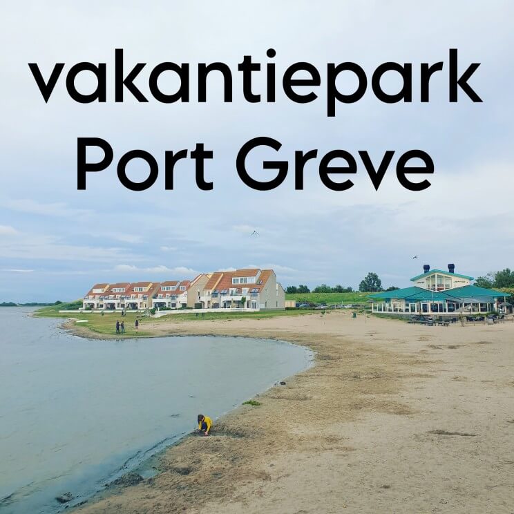 Port Greve review: vakantiepark in Zeeland vlakbij bij zee. Heerlijk: vakantie bij zee. Deze zomer gingen we met de kinderen naar Vakantiepark Port Greve in Zeeland. Een kindvriendelijk vakantiepark aan het Grevelingenmeer en vlakbij zee. We vertellen alles over Vakantiepark Port Greve in deze review.