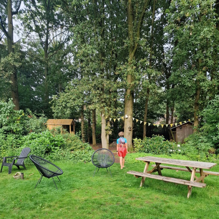 The Oakhouse sfeervol vakantiehuis met eigen speeltuin Leuk met kids