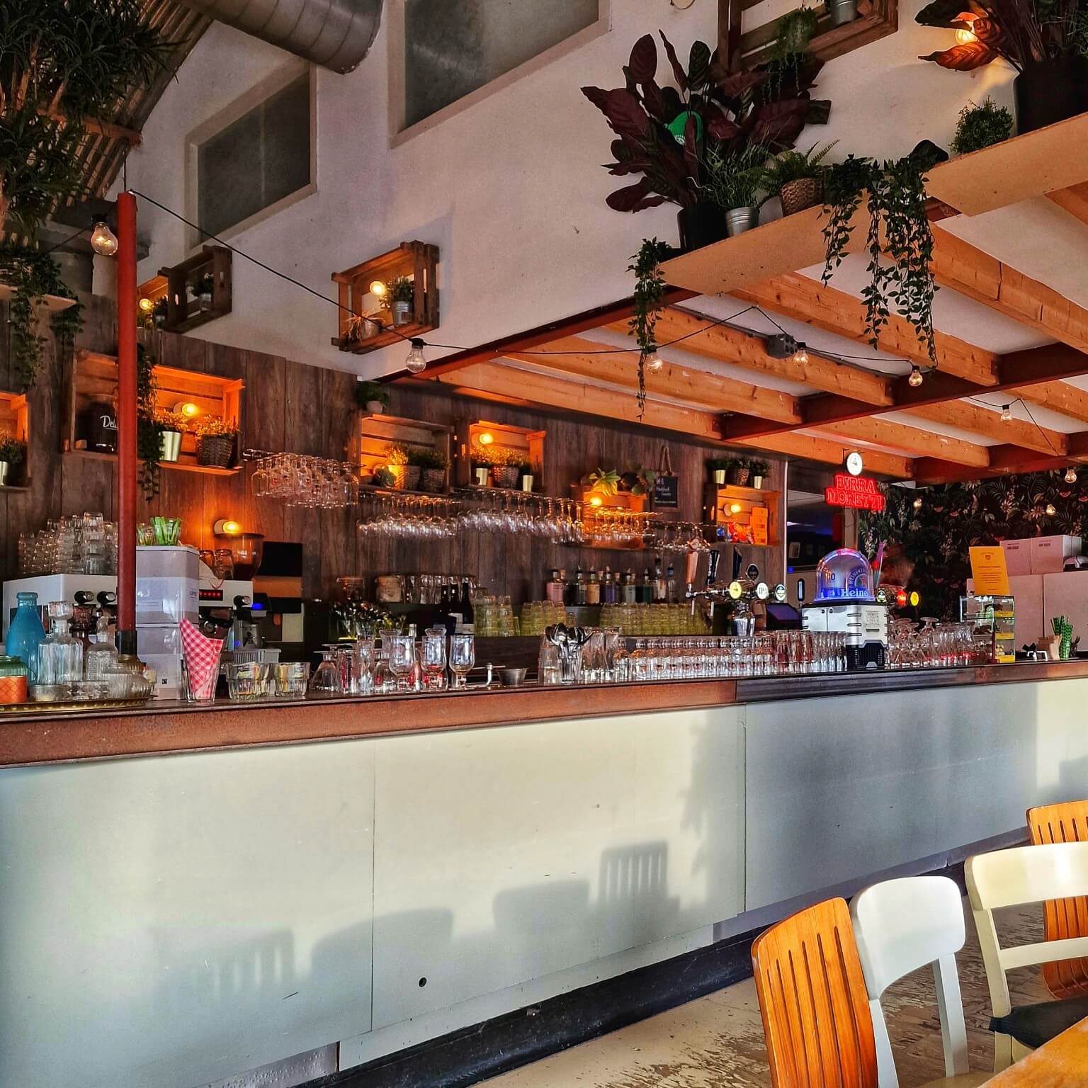 Restaurant Haddock Amsterdam speeltuin, speelhoek, voetbalveld Leuk