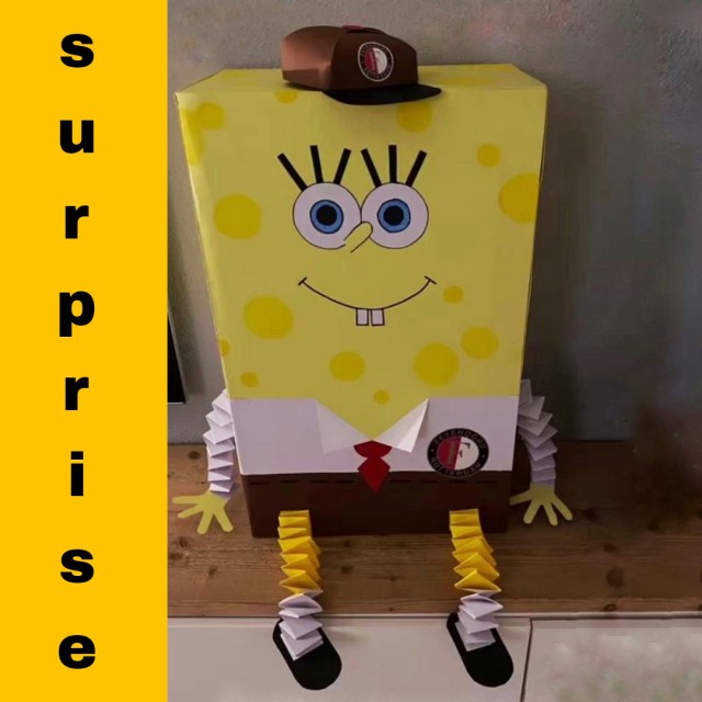 Sinterklaas surprise maken: leuke ideeën om te knutselen. De zoon van Patricia maakte deze Feyenoord Spongebob SquarePants surprise. 