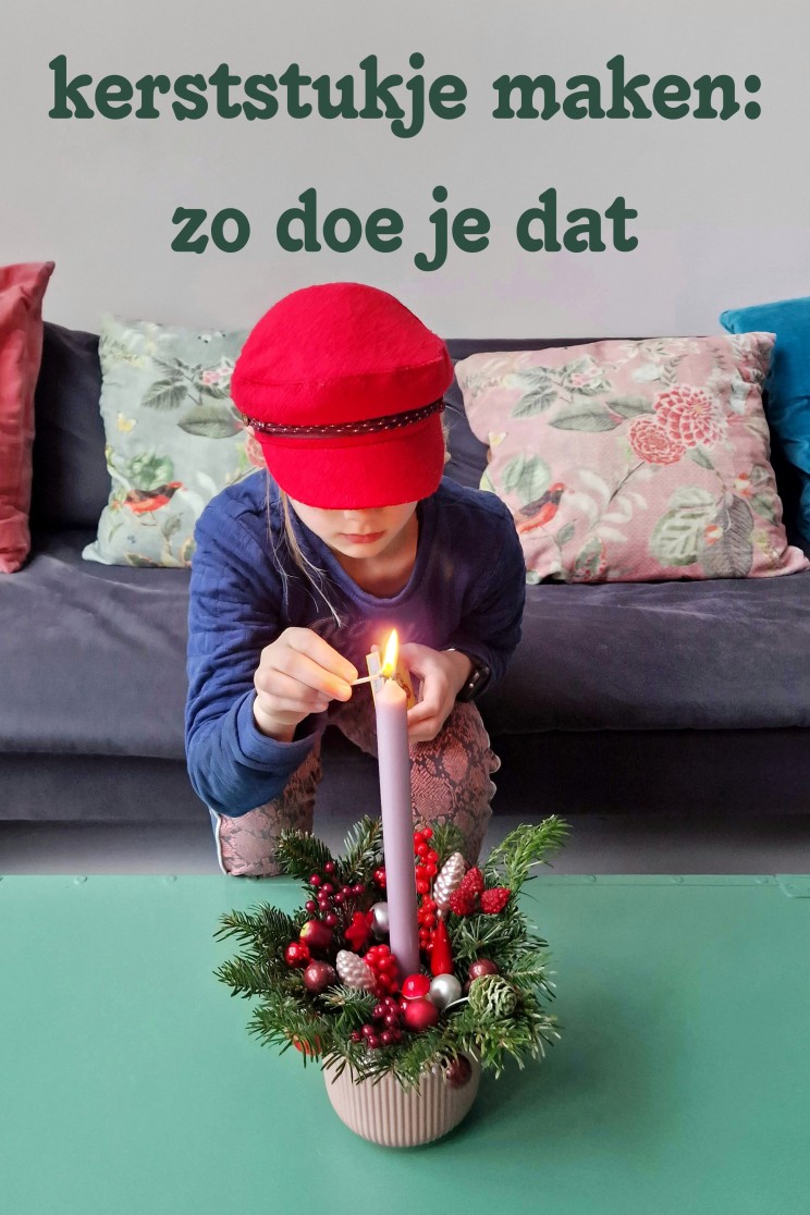 Een kerststukje maken met kinderen: zo doe je dat. Een kerststukje is zo leuk om te maken. Ze zien er prachtig uit en ze ruiken heerlijk. Daarnaast is een kerststukje makkelijk om samen met kinderen te knutselen. 