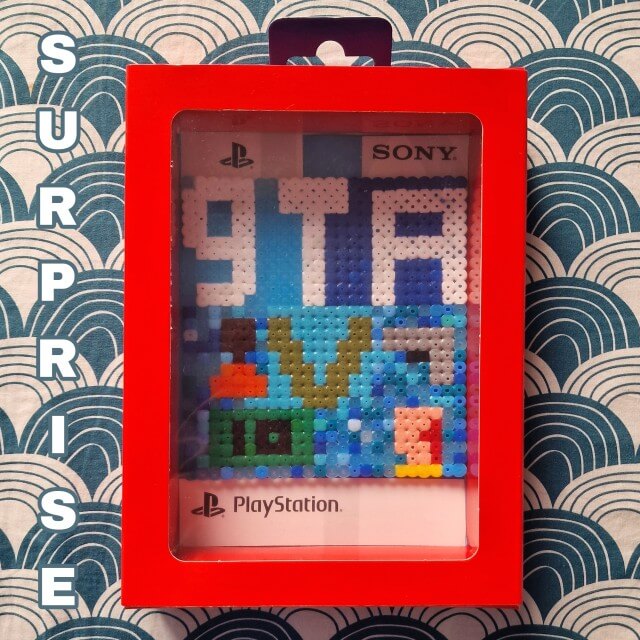 Sinterklaas surprise maken: 100 leuke ideeën om te knutselen. Voor onze tiener jongen maakte ik deze PlayStation 5 GTA game.