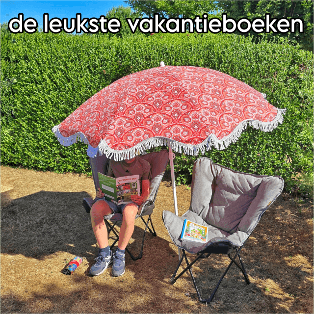 De leukste vakantieboeken en doeboeken voor kinderen en ouders. In de zomer liggen er altijd toffe vakantieboeken en doeboeken voor kinderen in de winkel. Ik zocht daarom de leukste zomerboeken uit voor alle leeftijden: peuter, kleuter, basisschoolkinderen, tieners en voor jezelf.